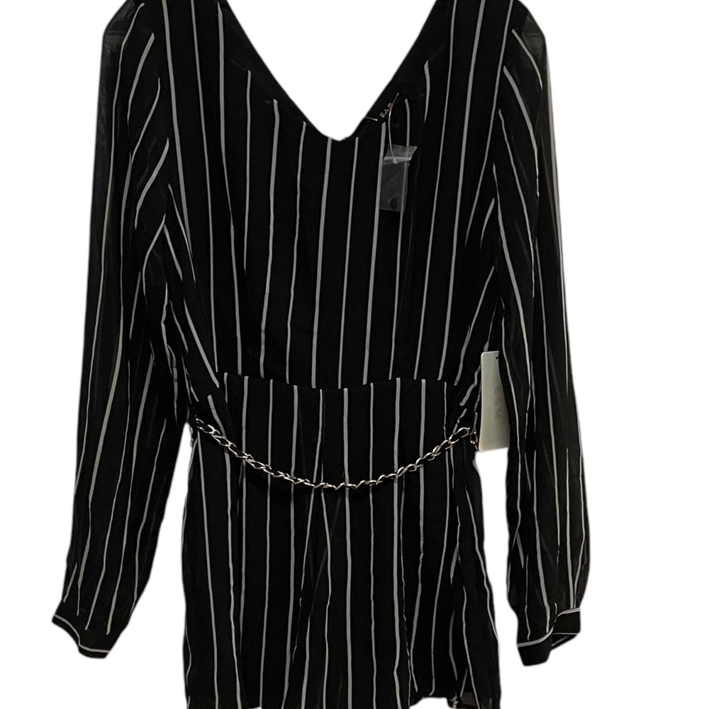 E&M Striped Romper‎ Long Sleeve Chain Belt V-Neck Black White Size L